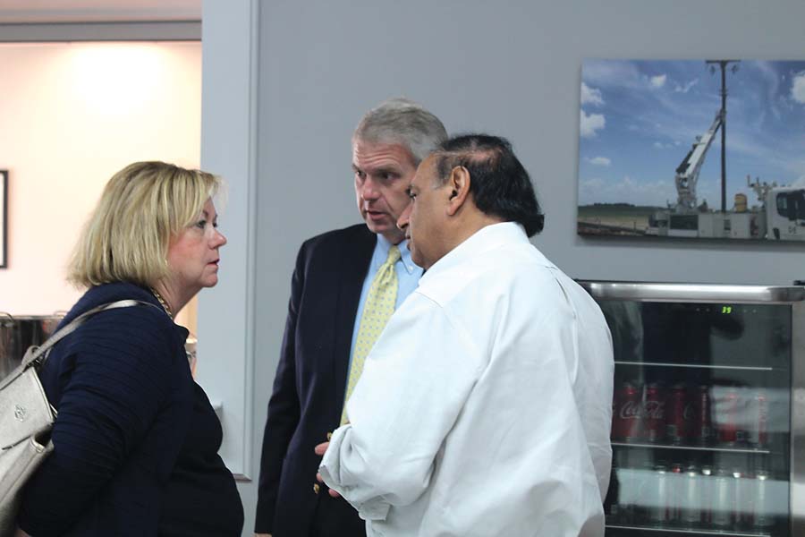 Lydia Chassaniol, Brandon Presley, Sam Abraham