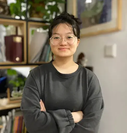 This  May 2, 2022 photo provided by Belhaven University shows incoming freshman Dee Holden, a U.S. citizen living in Yantai, China, Dee Holden was awarded the third Angie Thomas Writers Scholarship, named for the author of "The Hate U Give" and other bestselling young adult novels. Holden will receive four years of tuition, room and board at Thomas' alma mater Belhaven University in Jackson, Miss. (Diana Holden/Belhaven University via AP)