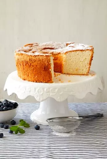This image released by Harper Horizon shows a recipe for angel food cake from the cookbook "The Fresh Eggs Daily Cookbook" by Lisa Steele. (Tina Rupp/Harper Horizon via AP)